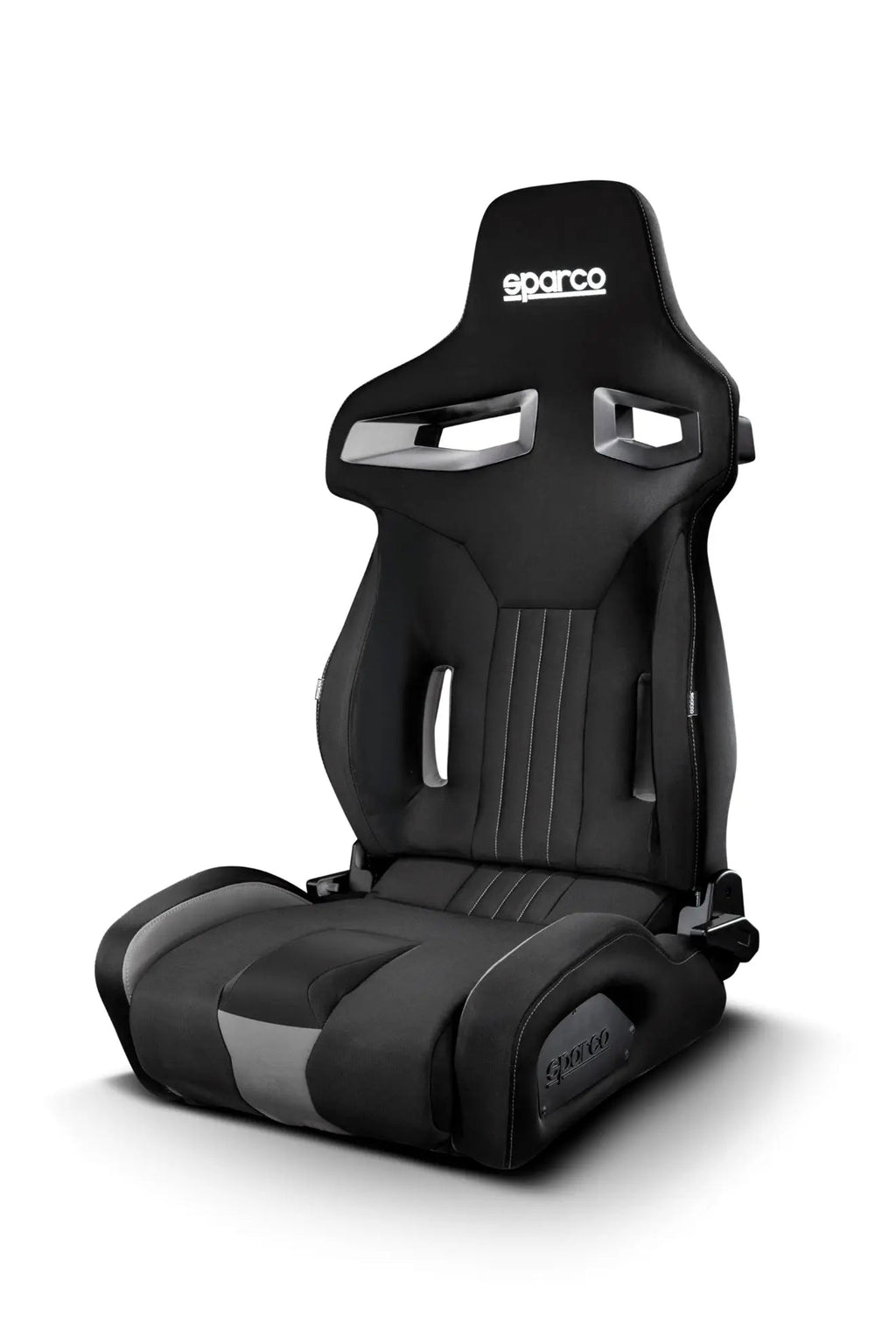 Sparco R333